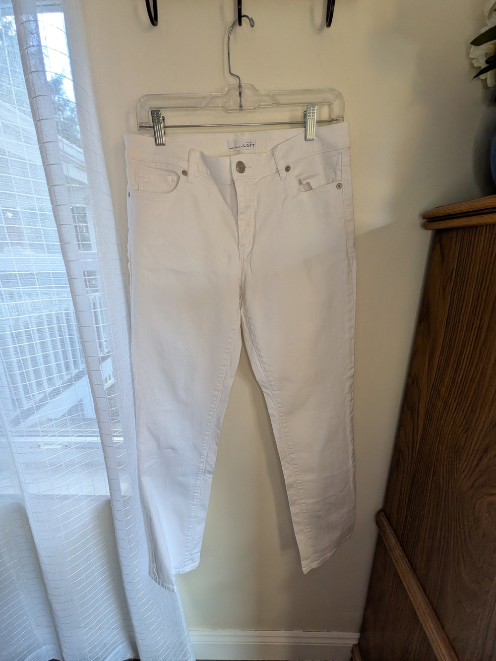 LOFT White Skinny Jeans - Clean High-Rise Style